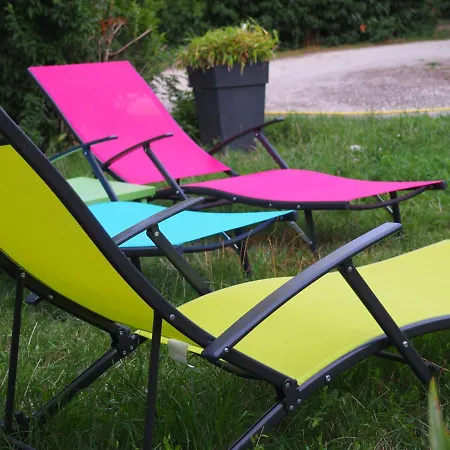 Des Km A Bed & Breakfast